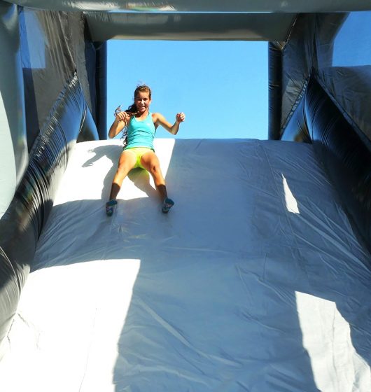 Xtrem Adrenaline Run location parcours obstacles gonflable géant sport challenge france été enfants