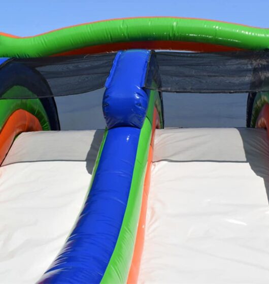 Parcours Xtrem Fun parcours d'obstacles location jeu gonflable thème sport athlétisme challenge défi france été enfants